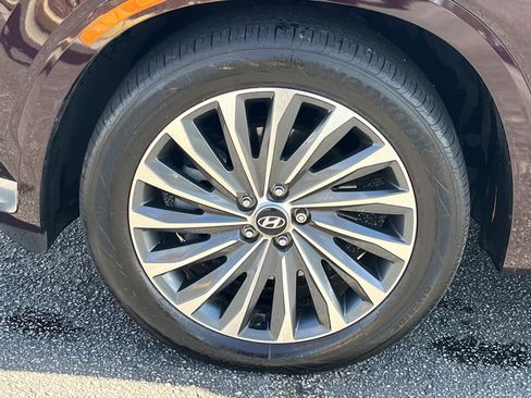 Used 2024 Hyundai Palisade Calligraphy image 32