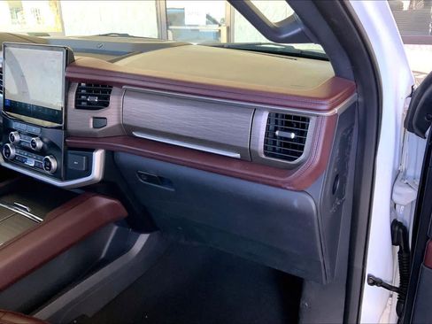 Certified 2024 Ford Expedition Max Limited image 19