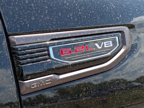 New 2026 GMC Sierra 1500 AT4X AWD/4WD image 21