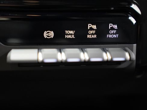 New 2025 RAM 3500 Tradesman w/ Safety Group image 29