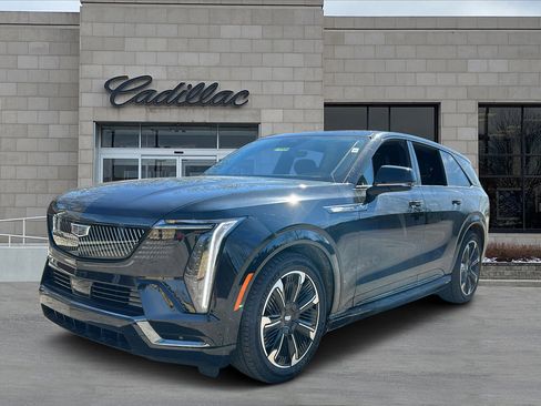 New 2025 Cadillac Escalade IQ Sport 1 w/ Smart Trailering package image 7