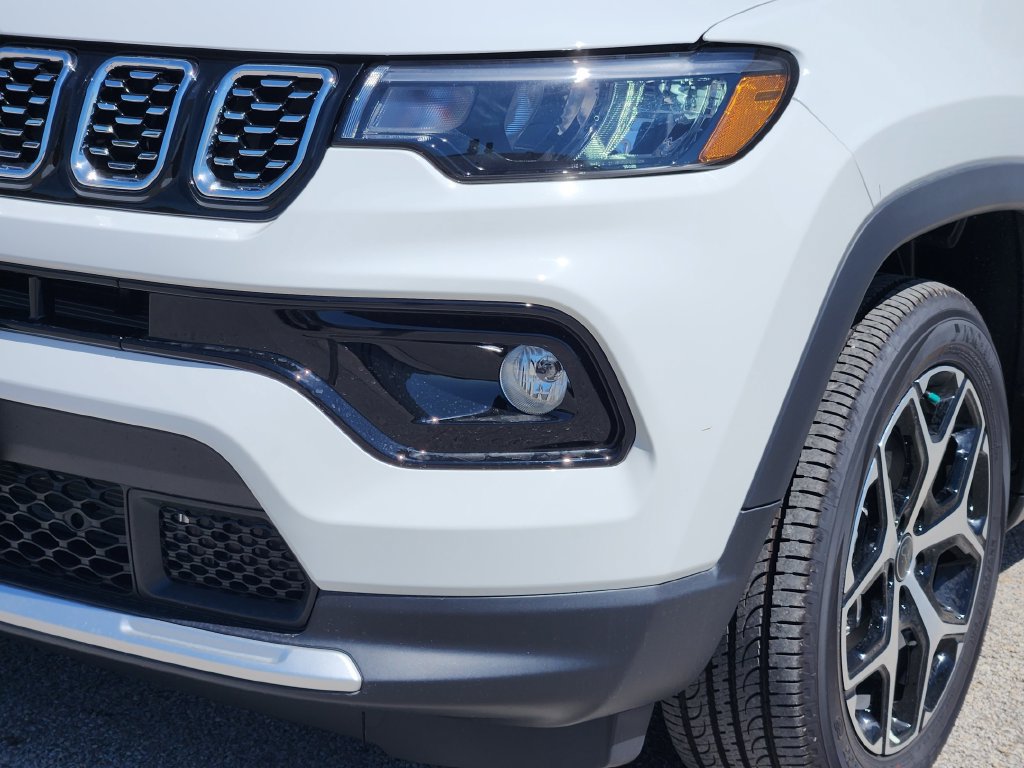 New 2026 Jeep Compass Limited AWD/4WD image 7