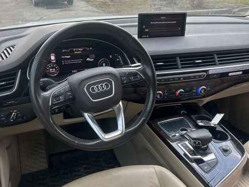 Used 2018 Audi Q7 3.0T Premium Plus image 9
