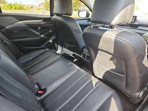 Used 2018 MAZDA MAZDA6 Touring image 14