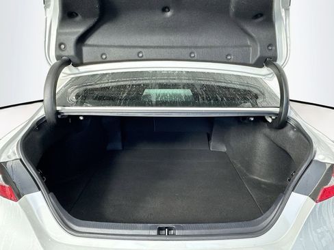 Used 2023 Toyota Camry SE image 25