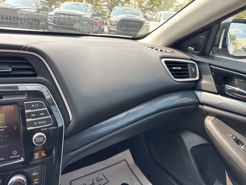 Used 2023 Nissan Maxima Platinum w/ Sport Mat Group image 21