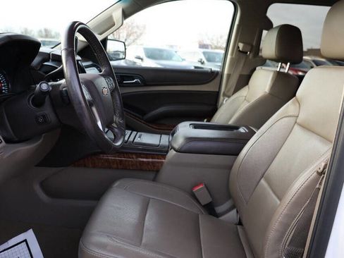 Used 2016 Chevrolet Suburban LTZ image 13