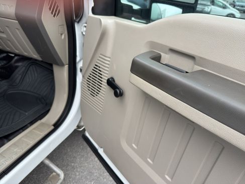 Used 2008 Ford F250 XLT image 14