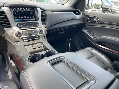 Used 2019 GMC Yukon SLT w/ Open Road Package AWD/4WD image 20