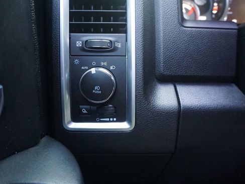 Used 2018 RAM 1500 Limited image 4