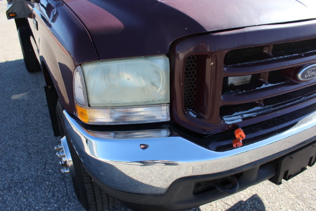 Used 2004 Ford F350 XL AWD/4WD image 4