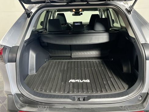 Certified 2019 Toyota RAV4 LE w/ All Weather Liner Package AWD/4WD image 23