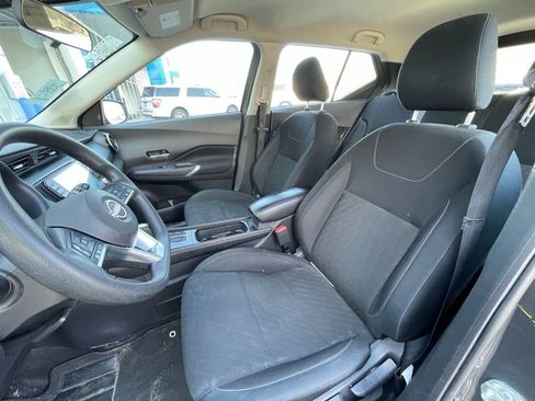 Used 2023 Nissan Kicks SV image 23