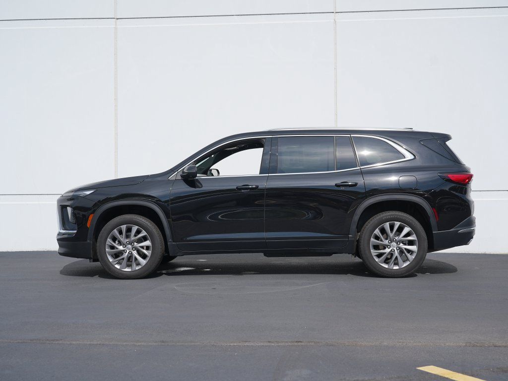 Certified 2026 Buick Enclave Preferred AWD/4WD image 6