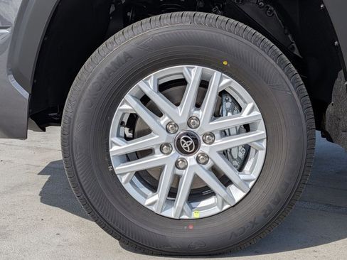 New 2026 Toyota Tundra SR5 AWD/4WD image 10