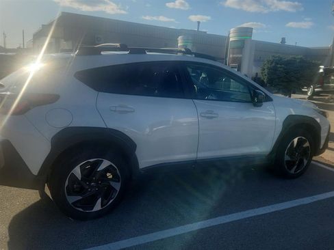 Used 2024 Subaru Crosstrek 2.5i Limited image 4
