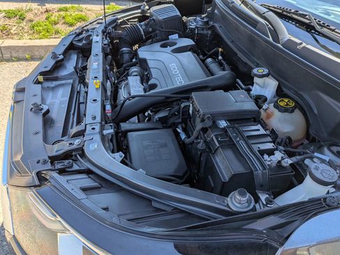 Used 2018 Chevrolet Equinox LT AWD/4WD image 21