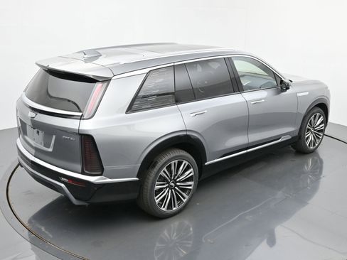 New 2026 Cadillac Vistiq Premium Luxury w/ LPO, Floor Liner Package image 27