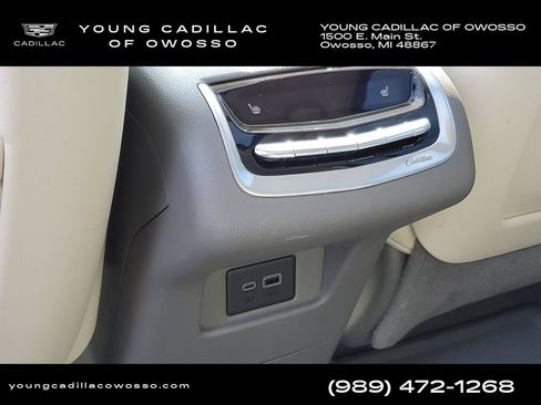 Used 2024 Cadillac XT6 Premium Luxury w/ LPO, Floor Liner Package AWD/4WD image 29