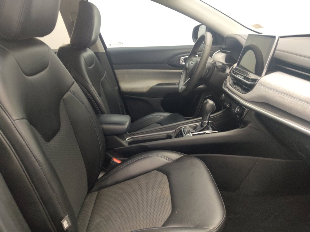 Used 2022 Jeep Compass Latitude AWD/4WD image 21