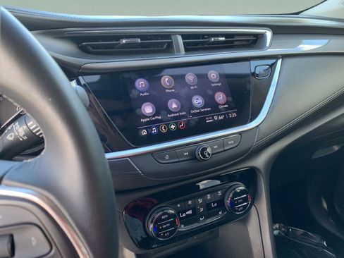 Used 2021 Buick Encore GX Select image 22