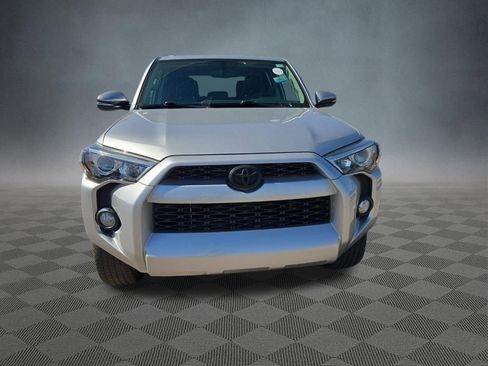 Used 2016 Toyota 4Runner SR5 Premium AWD/4WD image 7