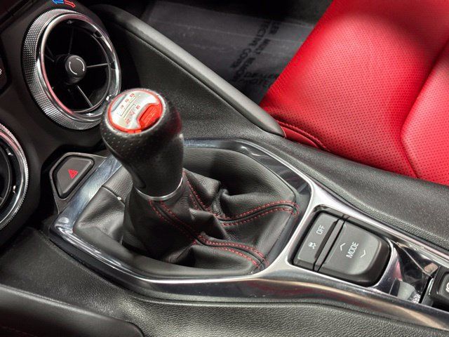 Used 2022 Chevrolet Camaro SS RWD image 16