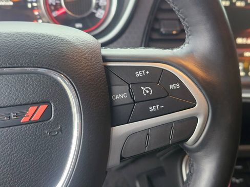 Used 2015 Dodge Challenger R/T Plus image 25