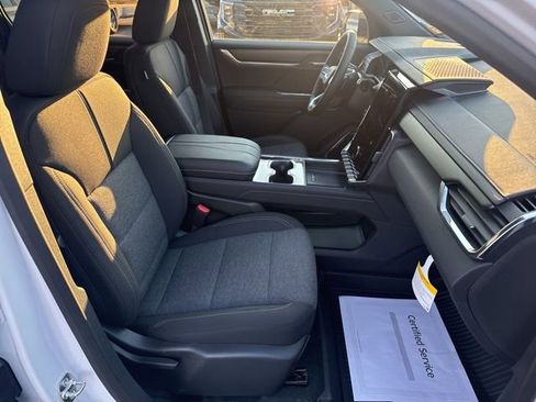 New 2026 GMC Acadia Elevation w/ LPO, Floor Liner Package image 28