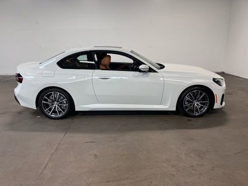 Used 2024 BMW 230i Coupe w/ Convenience Package image 2