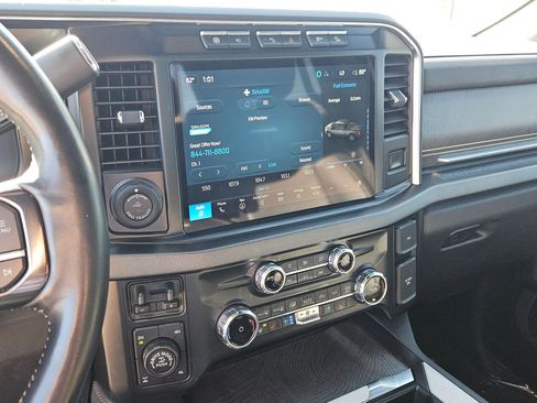 Used 2023 Ford F250 Platinum w/ Tremor Off-Road Package image 19