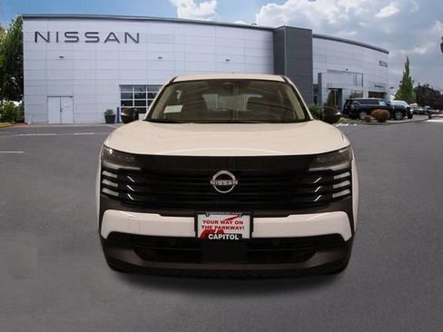 New 2026 Nissan Kicks S FWD image 7