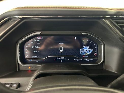 Used 2025 GMC Sierra 2500 AT4 w/ AT4 Premium Plus Package AWD/4WD image 18