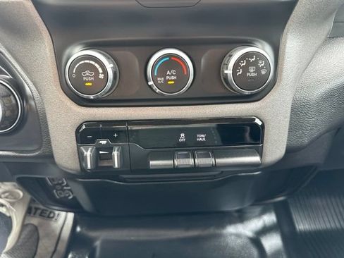 Used 2020 RAM 1500 Tradesman AWD/4WD image 16
