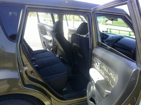 Used 2012 Kia Soul + image 43