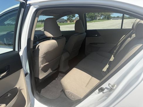 Used 2014 Honda Accord LX image 11