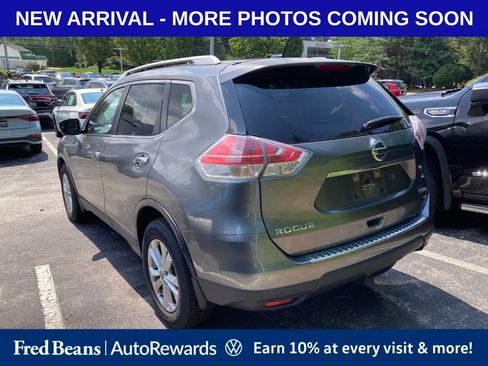 Used 2015 Nissan Rogue SV w/ SV Premium Package AWD/4WD image 4