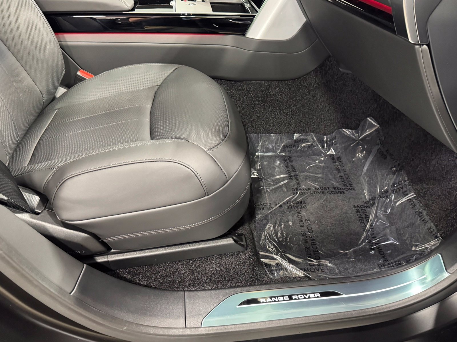 New 2026 Land Rover Range Rover SE AWD/4WD image 51