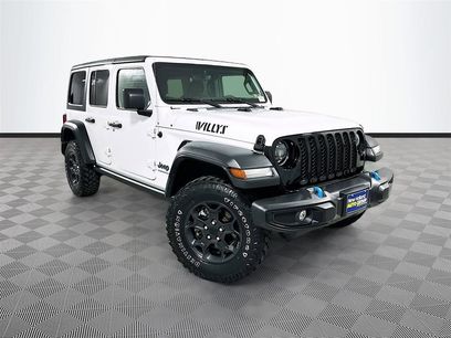 Used 2023 Jeep Wrangler Unlimited w/ 8.4" Radio Group