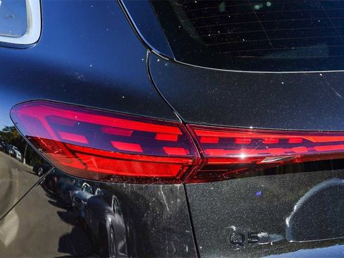 New 2025 Audi Q5 Premium image 7