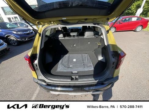 Certified 2024 Kia Seltos S AWD/4WD image 17