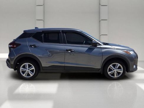 Used 2024 Nissan Kicks S FWD image 6