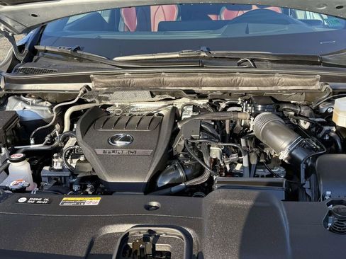 Used 2025 Lexus RX 500h F Sport image 25