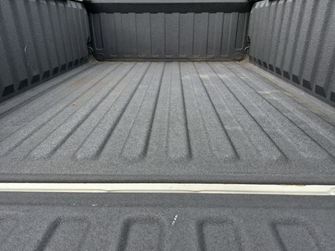 Used 2019 RAM 1500 Limited AWD/4WD image 35