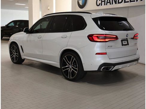 Used 2019 BMW X5 xDrive40i w/ M Sport Package AWD/4WD image 5
