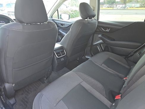 Used 2023 Subaru Outback Premium image 30