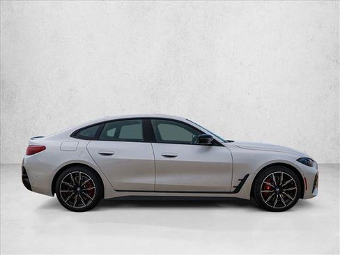 New 2026 BMW 430i xDrive w/ M Sport Package AWD/4WD image 4