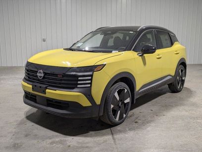 New 2025 Nissan Kicks SR
