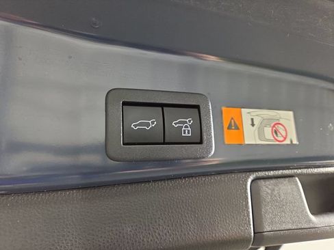 Used 2026 Toyota RAV4 XLE Premium AWD/4WD image 33