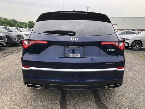 Used 2023 Acura MDX SH-AWD w/ Advance Package image 5